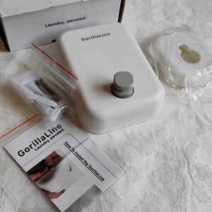 Gorilla Line White Retractable Clothesline